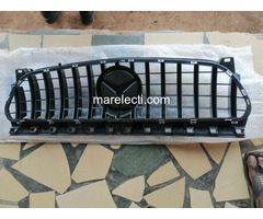 CLA Front Grille - 2
