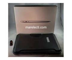 Macbook Air Core i7 512gb ssd 8gb ram