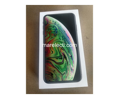 iPhone XS MAX 256gig Brand New - 2