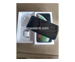 iPhone XS MAX 256gig Brand New - 3