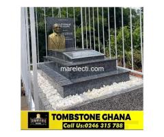 Tombstone with metallic fence - 2