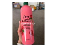 LOVE NATURE ENERGISING BODY LOTION WITH ORGANIC MINT & RASPBERRY