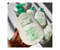 Oriflame Feminelle Soothing Intimate Wash with Aloe Vera and Mallow - 4